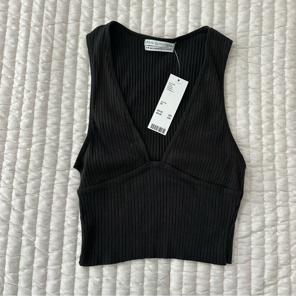 NWT Urban Outfitters Black Sleeveless Ribbed Tank Top